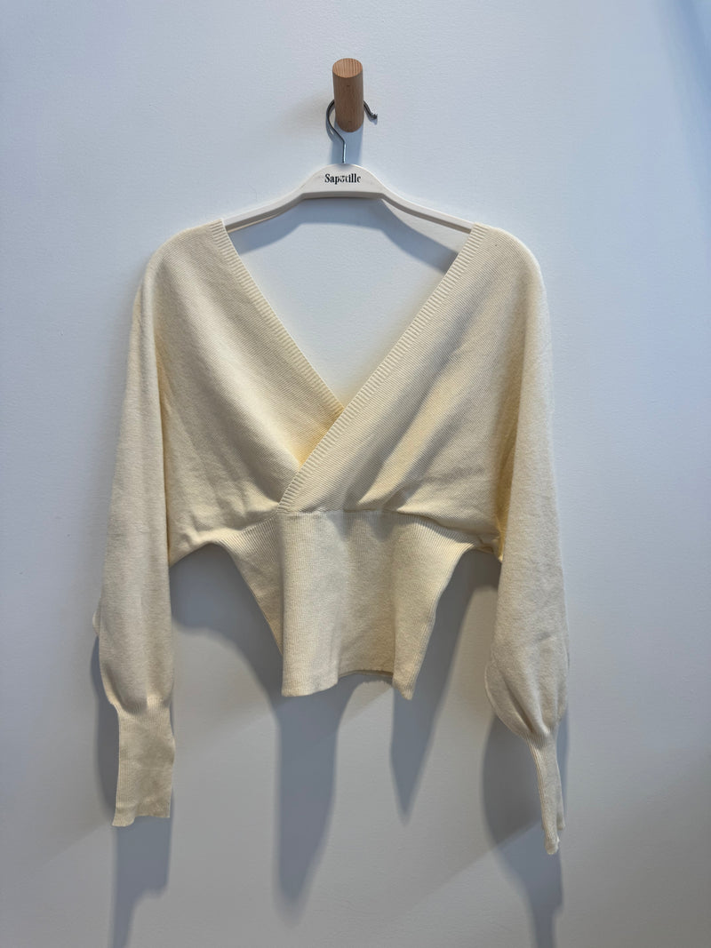 Lila sweater