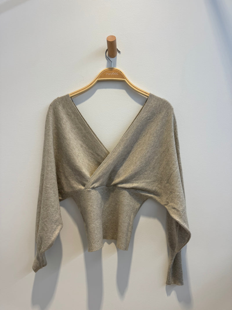 Lila sweater